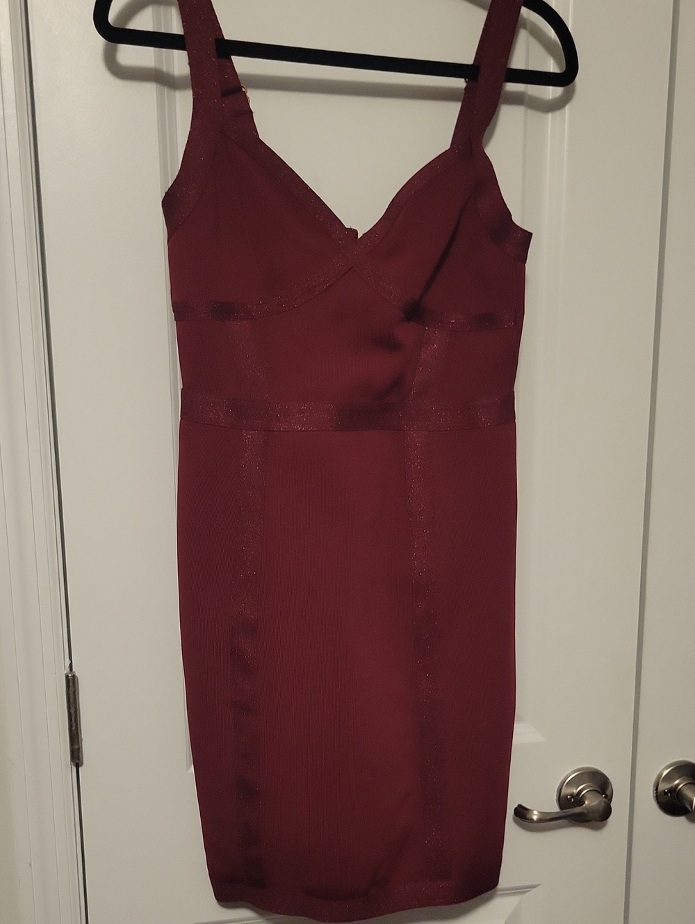 Haute Mode Sleeveless V-Neck Sheath Dress in Deep Wine